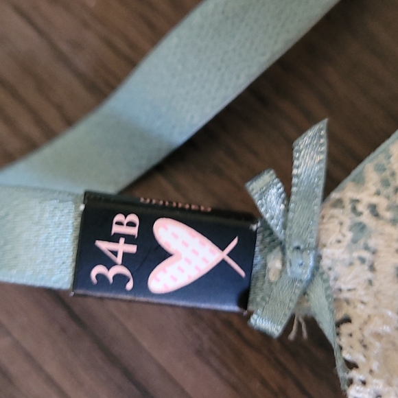 Victoria Secret bra - Picture 4 of 6